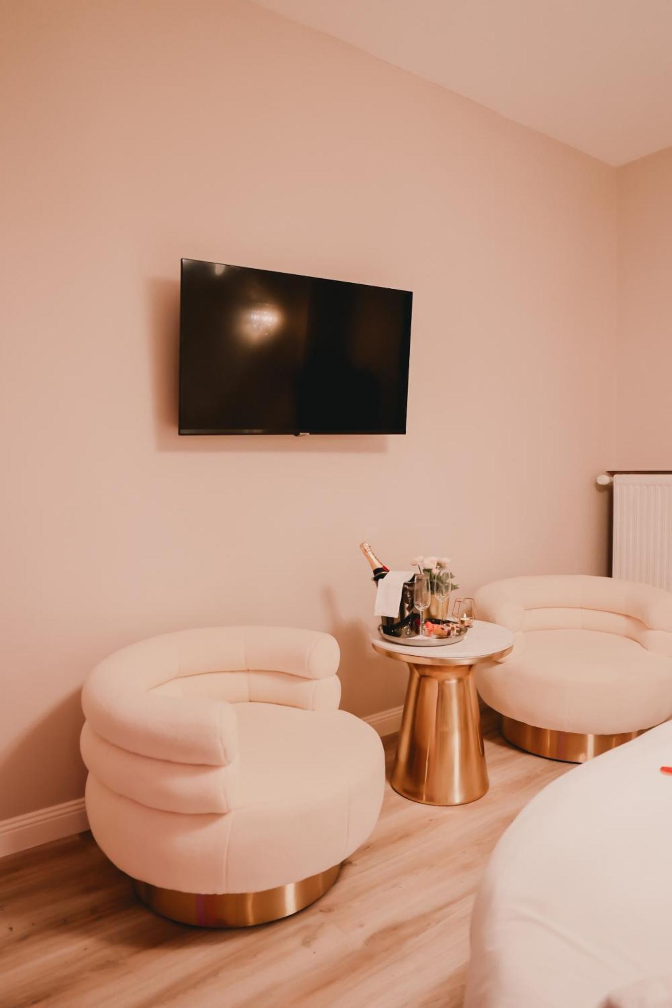 Hotel Mademoiselle Λιέγη Εξωτερικό φωτογραφία