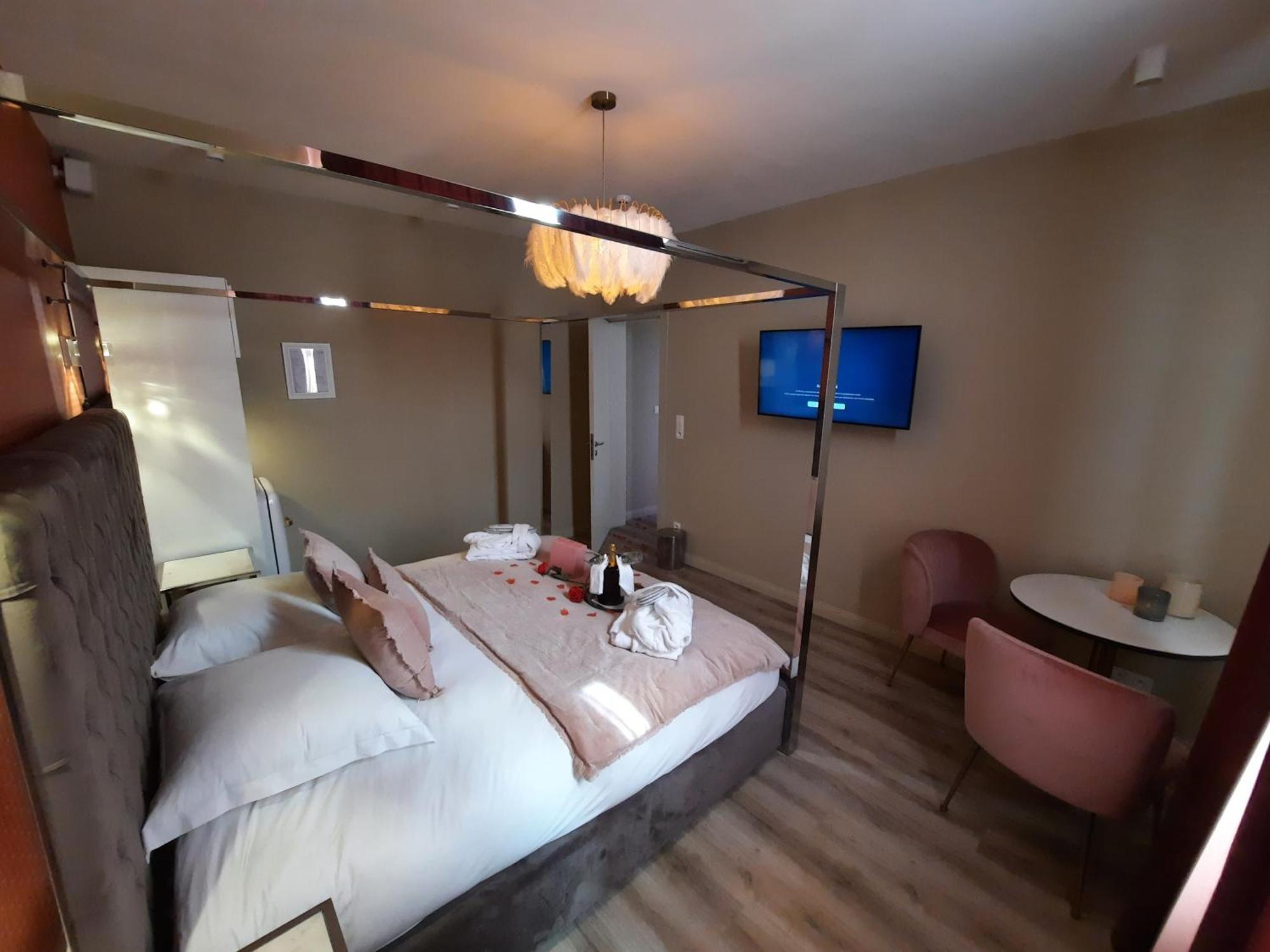 Hotel Mademoiselle Λιέγη Εξωτερικό φωτογραφία